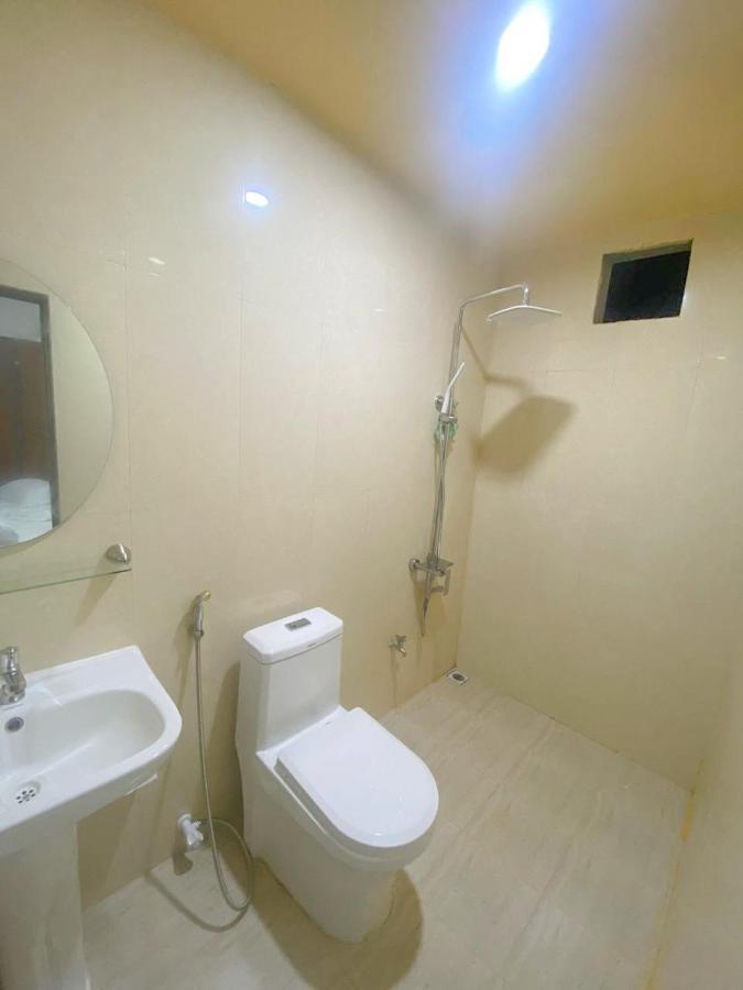 Fatims Beach House Maafushi Buitenkant foto
